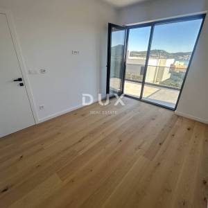 OTOK MURTER, BETINA - Moderna villa sa bazenom i pogledom na more