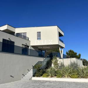 OTOK MURTER, BETINA - Moderna villa sa bazenom i pogledom na more