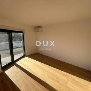 OTOK MURTER, BETINA - Moderna villa sa bazenom i pogledom na more