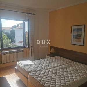 Otok Pag, Novalja-Samostojeća kuća sa građevinskim zemljištem