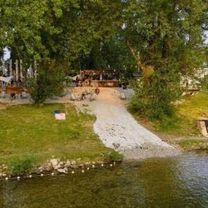 Ozalj - građevinsko zemljište 100 metara od Kupe