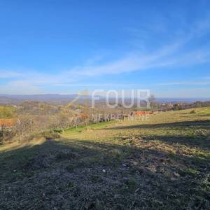 Ozalj, građevinsko zemljište, 1108m2