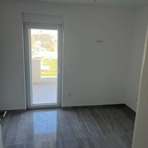 Pag – Povljana – dvosobnii apartman, 1. red do mora 