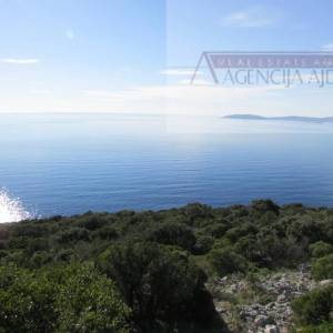 Pelješac, Orebić 1219020 m2 tj 120 hektara u komadu!