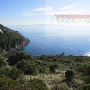 Pelješac, Orebić 1219020 m2 tj 120 hektara u komadu!