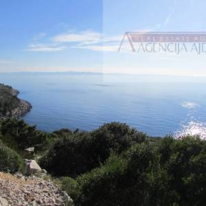 Pelješac, Orebić 1219020 m2 tj 120 hektara u komadu!