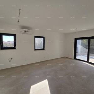 Penthouse u novogradnji u blizini mora. Medulin.