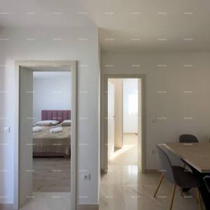 PEROJ - USELJIV STAN. Prodajemo stan (D202) na drugom katu nove zgrade