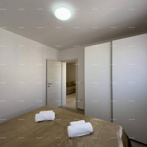 PEROJ - USELJIV STAN. Prodajemo stan (D202) na drugom katu nove zgrade