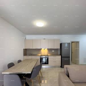 PEROJ - USELJIV STAN. Prodajemo stan (D202) na drugom katu nove zgrade