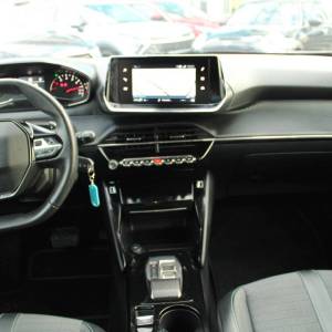 Peugeot 2008 1.2 Puretech AUTOMATIK Allure *LED, NAVIGACIJA*