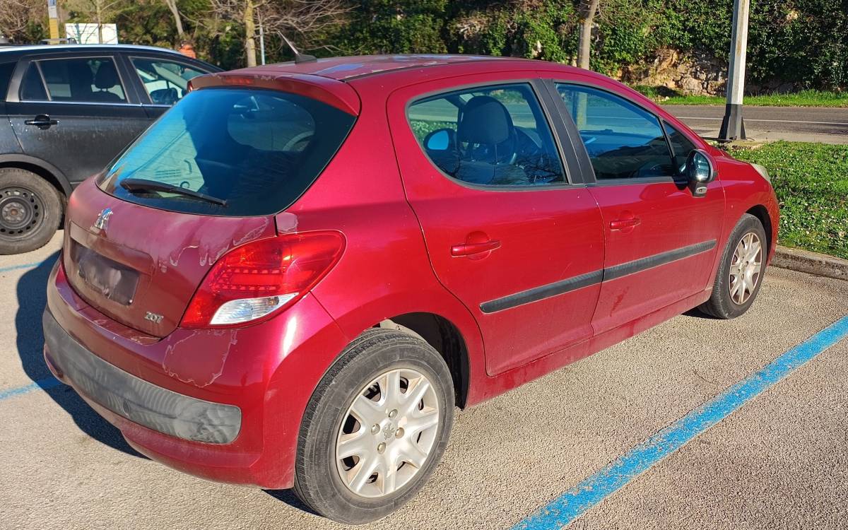 Peugeot 207