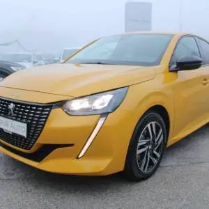 Peugeot 208 1.2 Puretech AUTOMATIK Allure *LED, NAVIGACIJA, KAMERA*