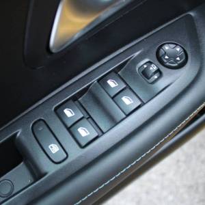 Peugeot 208 1.2 Puretech AUTOMATIK Allure *LED, NAVIGACIJA, KAMERA*