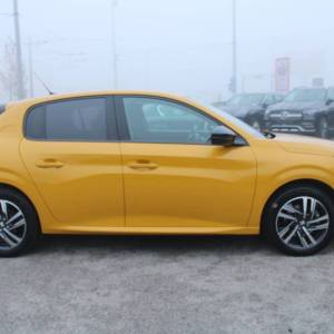 Peugeot 208 1.2 Puretech AUTOMATIK Allure *LED, NAVIGACIJA, KAMERA*