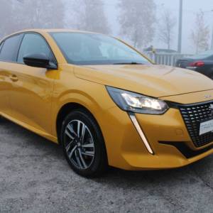 Peugeot 208 1.2 Puretech AUTOMATIK Allure *LED, NAVIGACIJA, KAMERA*