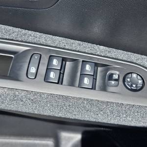 Peugeot 3008 1,5 BlueHDI 130 KS EAT8 JAMSTVO 12