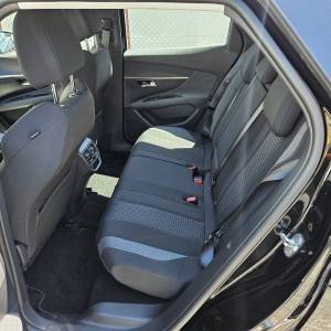 Peugeot 3008 1,5 BlueHDI 130 KS EAT8 JAMSTVO 12