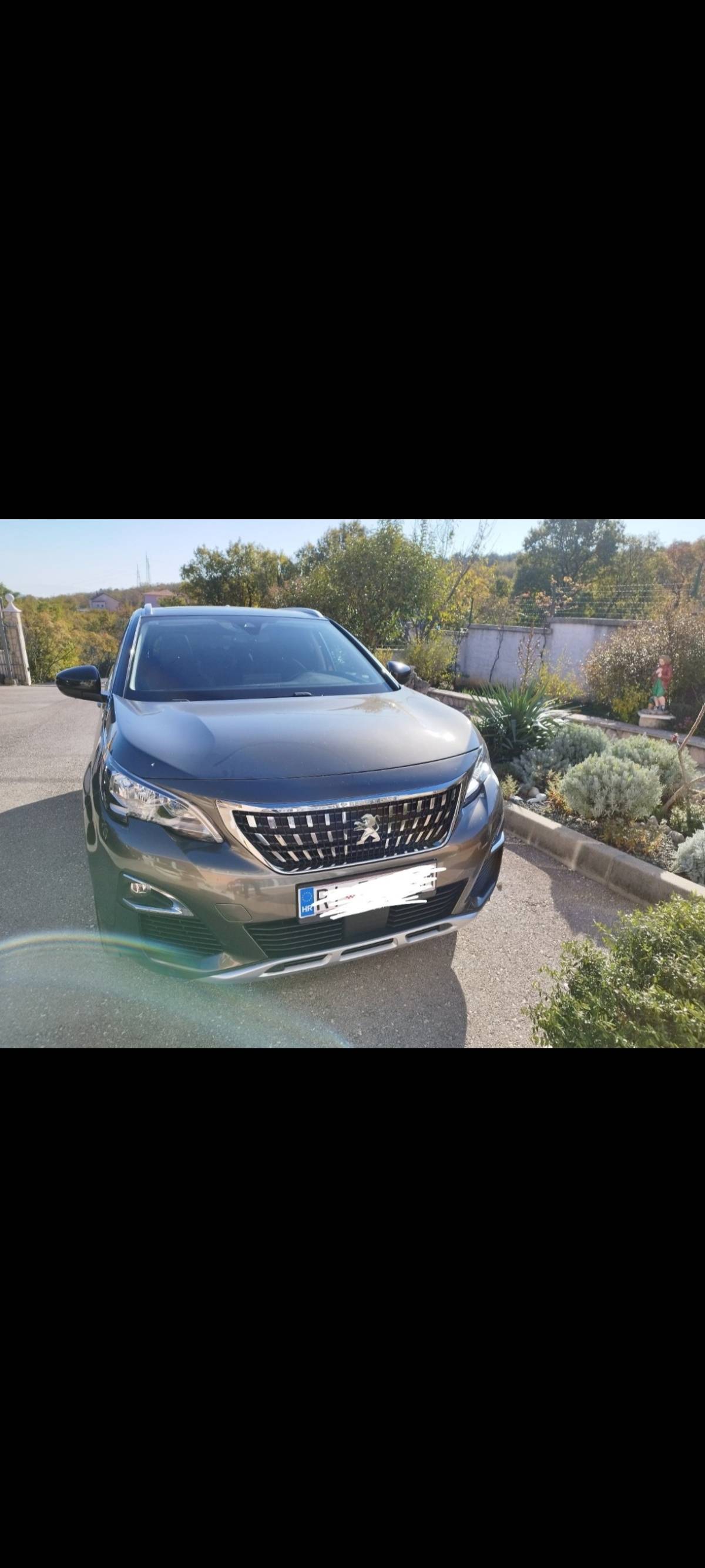 Peugeot 5008 1,5 BlueHDI AUTOMATIK - ALLURE