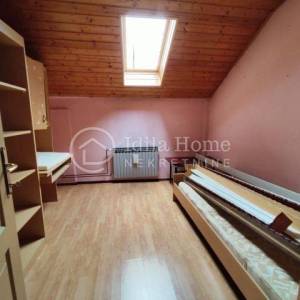 Pisarovina/Bratina Obiteljska katnica 570 m2 sa 3.300 m2 zemljišta