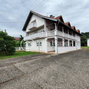 Pisarovina/Bratina Obiteljska katnica 570 m2 sa 3.300 m2 zemljišta