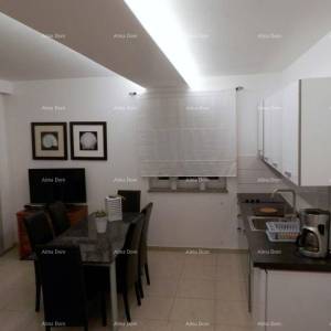 Pješčana Uvala, Vila s apartmanima blizu mora