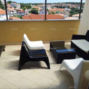 Pješčana Uvala, Vila s apartmanima blizu mora