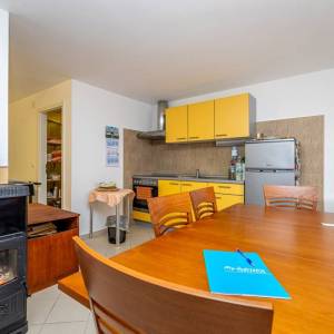 PLATAK - Kuća okružena prirodom