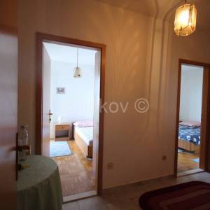 Podstrana, prodaja kuća, 4 jedinice, garaža, 2.red