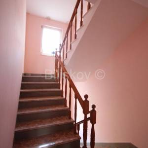 Podstrana, prodaja kuća, 4 jedinice, garaža, 2.red