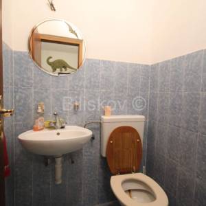 Podstrana, prodaja kuća, 4 jedinice, garaža, 2.red