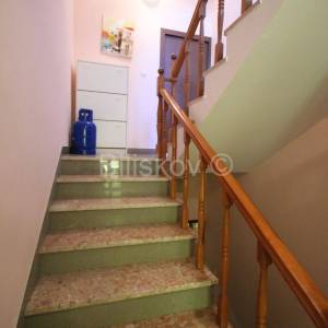 Podstrana, prodaja kuća, 4 jedinice, garaža, 2.red