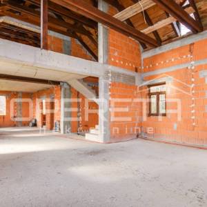 Poljanica okićka, Zgrada, 690.000,00 EUR