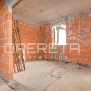 Poljanica okićka, Zgrada, 690.000,00 EUR