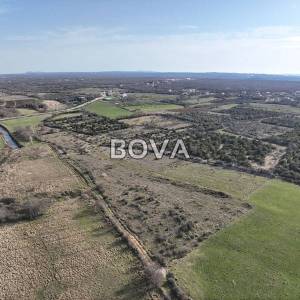 Poljoprivredno zemljište 20604m2 – Žerava *Blizina Nina* (ID-2531/E)