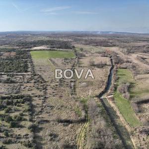 Poljoprivredno zemljište 20604m2 – Žerava *Blizina Nina* (ID-2531/E)