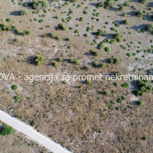 Poljoprivredno zemljište 11000 m2 na Viru, Zadar *POGLED MORE*  (ID-1870)