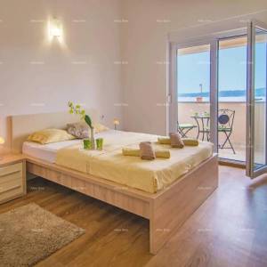 Pomer. Kuća samostojeća s bazenom!