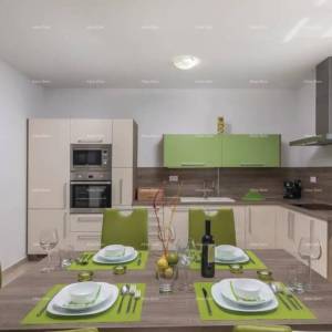 Pomer. Kuća samostojeća s bazenom!