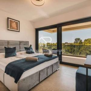 Poreč Luksuzna vila 220m2 s bazenom 2km od mora