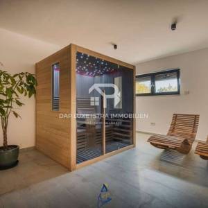 Poreč Luksuzna vila 220m2 s bazenom 2km od mora