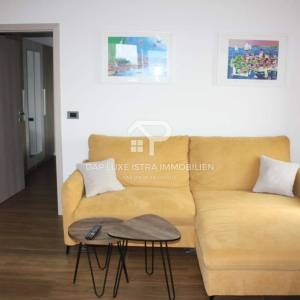 Poreč Moderan stan 53 m2 s pogledom na more - dugoročni najam