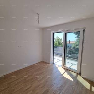 POREČ  TAR !!  Luksuzni dvoetažni stan s bazenom !S1