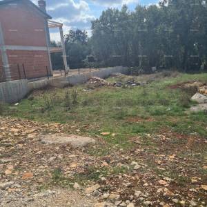 Predivna vila s bazenom smještena u mirnom okruženju Červara.