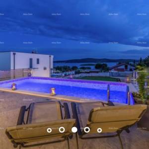 Predivna vila sa pogledom na more. Pomer.