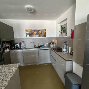 Predivna vila sa pogledom na more. Pomer.