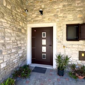 Prekrasna kuća s bazenom u Puli,  idealna za obitelj ili investiciju