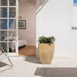 Prekrasna vila s bazenom!