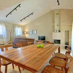 Prekrasna vila u istarskom stilu. Poreč.