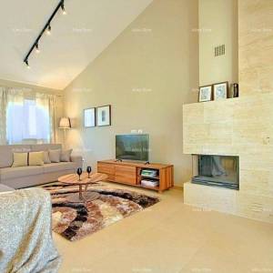 Prekrasna vila u istarskom stilu. Poreč.